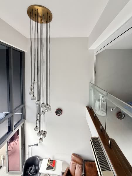 The Viridian, 6 Jalan Ampas, 1 Bedroom, 883 sqft, Condominium For Sale, by Laura Lee, 500114303 - Super high ceiling - PropertyGuru.com.sg