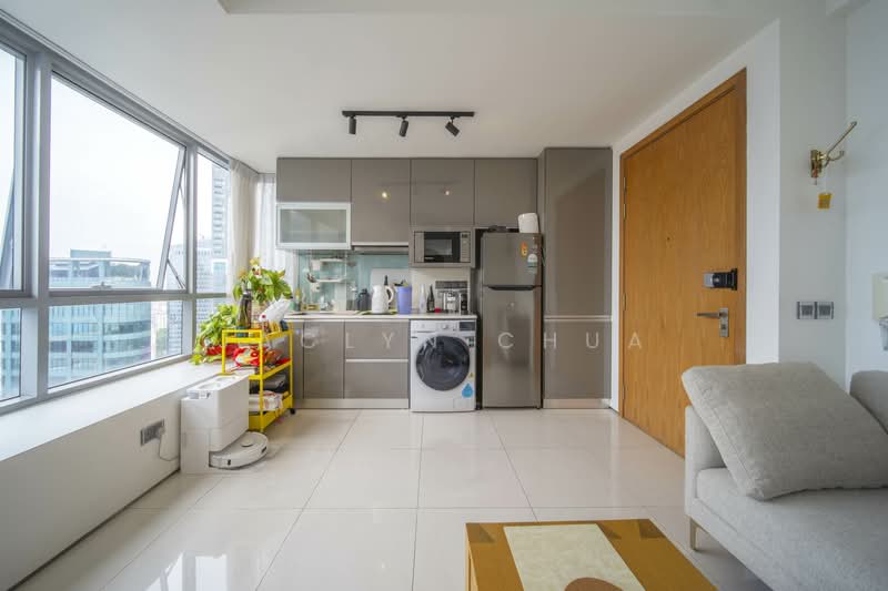 Lumiere, 2 Mistri Road, 1 Bedroom, 635 sqft, Apartment For Sale, by Jaclyn Chua, 500114307 - Kitchen - PropertyGuru.com.sg