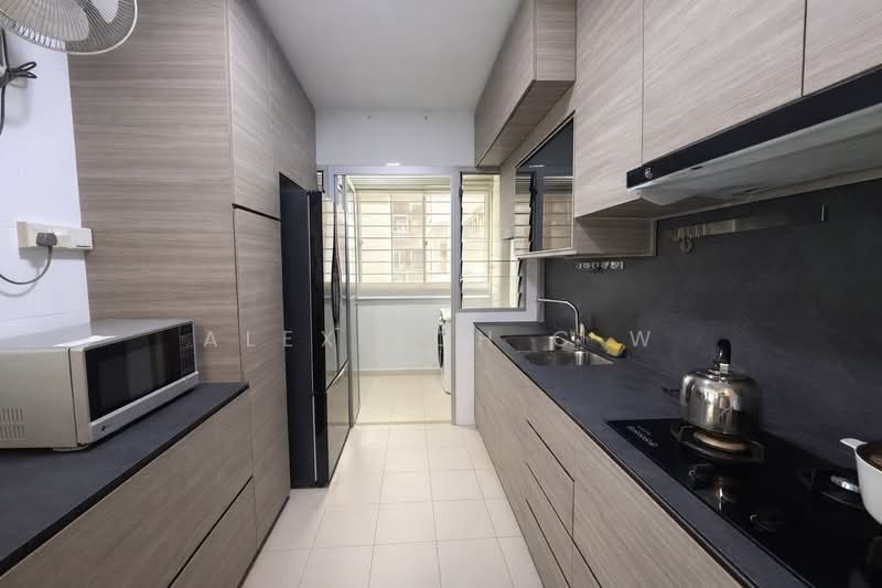 511B Yishun Street 51, 511B Yishun Street 51, 3 Bedrooms, 1,216 sqft, HDB Flat For Rent, by Alex Toh C W, 500114311 - Kitchen - PropertyGuru.com.sg