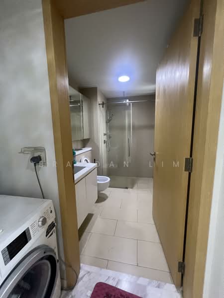 The Viridian, 6 Jalan Ampas, 1 Bedroom, 527 sqft, Condominium For Rent, by Brandan Lim, 500114313 - Bathroom - PropertyGuru.com.sg