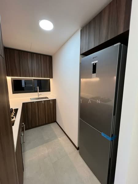 Lentor Modern, Lentor Central, 3 Bedrooms, 990 sqft, Condominium For Sale, by Felix Tan, 500114319 - Kitchen - PropertyGuru.com.sg