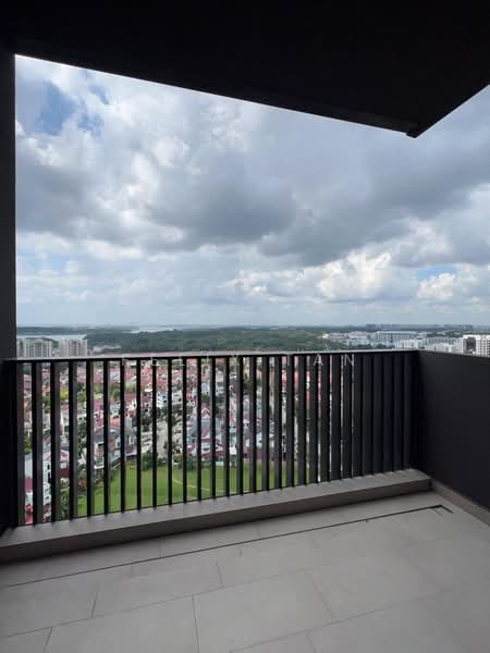 Lentor Modern, Lentor Central, 3 Bedrooms, 990 sqft, Condominium For Sale, by Felix Tan, 500114319 - Balcony - PropertyGuru.com.sg