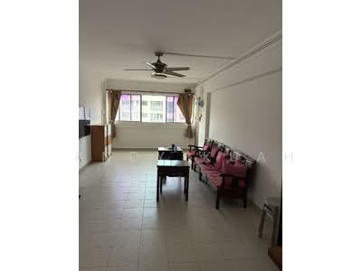 For Rent - 875 Tampines Street 84
