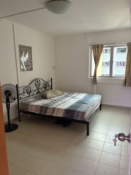 875 Tampines Street 84, 875 Tampines Street 84, 3 Bedrooms, 1,150 sqft, HDB Flat For Rent, by Andy Kuah, 500114322 - Bedroom - PropertyGuru.com.sg