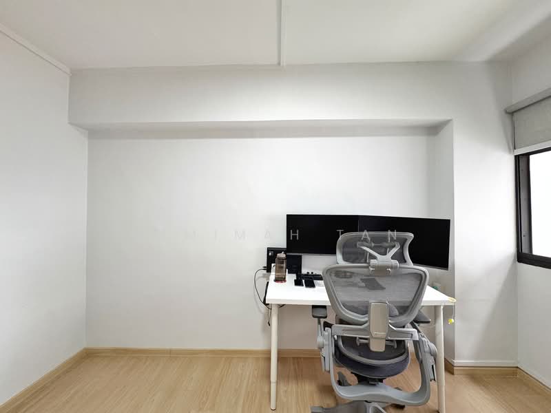 17 Jalan Tenteram, 17 Jalan Tenteram, 3 Bedrooms, 926 sqft, HDB Flat For Sale, by Jemimah Tan, 500114323 - Study - PropertyGuru.com.sg