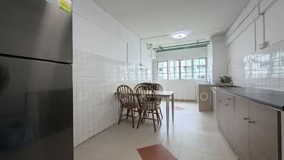 For Rent - 212 Ang Mo Kio Avenue 3
