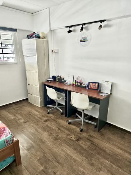 621 Yishun Ring Road, 621 Yishun Ring Road, 2 Bedrooms, 786 sqft, HDB Flat For Sale, by Hidayat Shariff, 500114348 - Study - PropertyGuru.com.sg