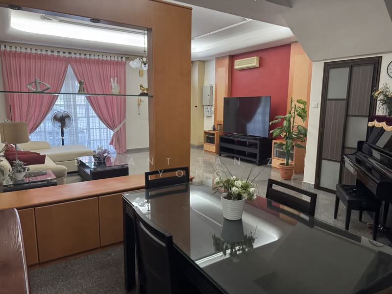 Joo Chiat Terrace, , 5 Bedrooms, 2,750 sqft, Terraced House For Sale, by Bryant Tan Zhi Yong, 500114350 - Dining / Living Room - PropertyGuru.com.sg