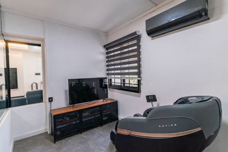 203D Compassvale Road, 203D Compassvale Road, 3 Bedrooms, 1,399 sqft, HDB Flat For Sale, by JOHN YEO, 500114352 - Interior - PropertyGuru.com.sg