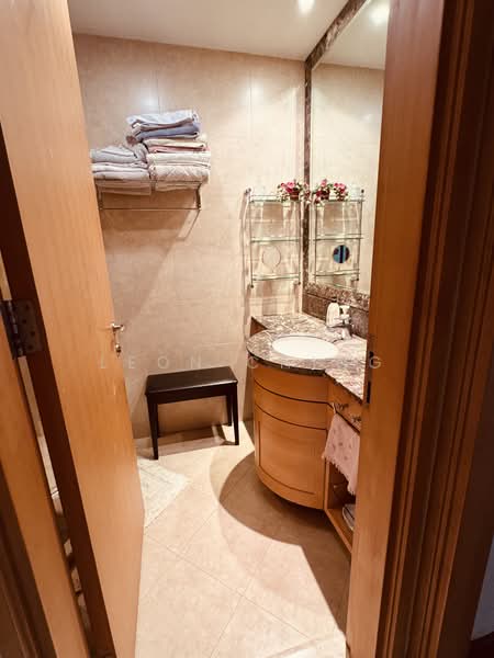 The Tessarina, 20 Wilby Road, 3 Bedrooms, 1,355 sqft, Condominium For Rent, by Leon Ching, 500114357 - Bathroom - PropertyGuru.com.sg