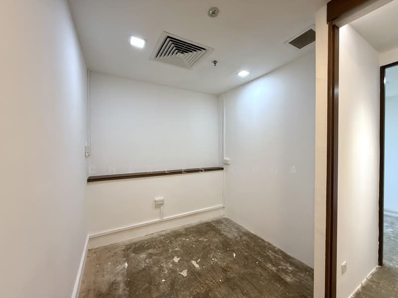 Gleneagles Hospital, , 603 sqft, Medical For Rent, by Charles Chua, 500114365 - Treatment Room - CommercialGuru.com.sg