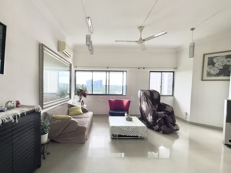 Queensway Tower, 1 Queensway, Room Rental, 200 sqft, Apartment For Rent, by Jacq Ng, 500114368 - Living Room - PropertyGuru.com.sg