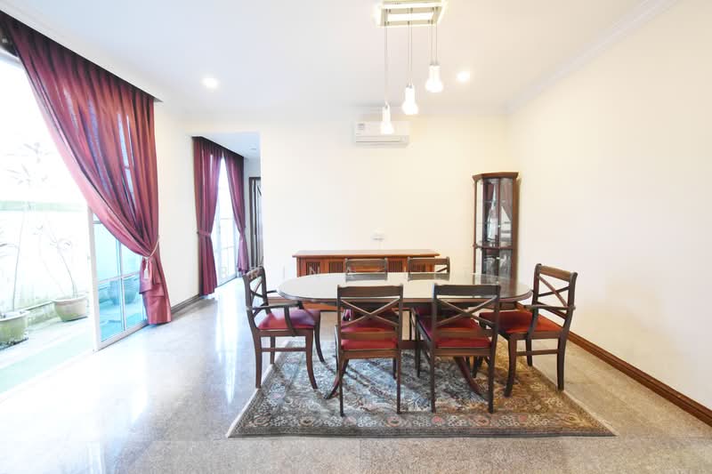 Detached at Mt Sinai Lane, , 5 Bedrooms, 4,965 sqft, Detached House For Rent, by Brina Lee, 500114381 - Dining Room - PropertyGuru.com.sg