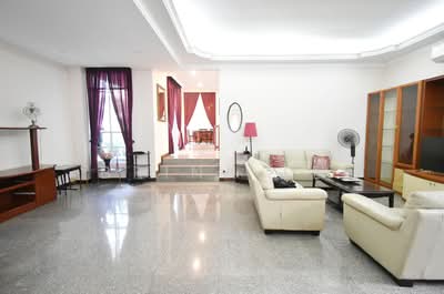 For Rent - Detached at Mt Sinai Lane