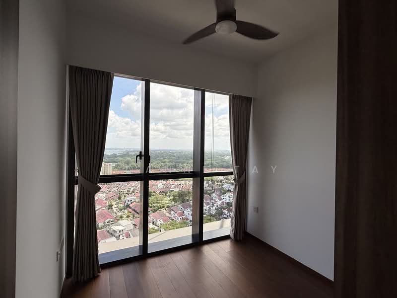 Lentor Modern, Lentor Central, 3 Bedrooms, 990 sqft, Condominium For Sale, by Joanne Tay, 500114409 - Bedroom - PropertyGuru.com.sg