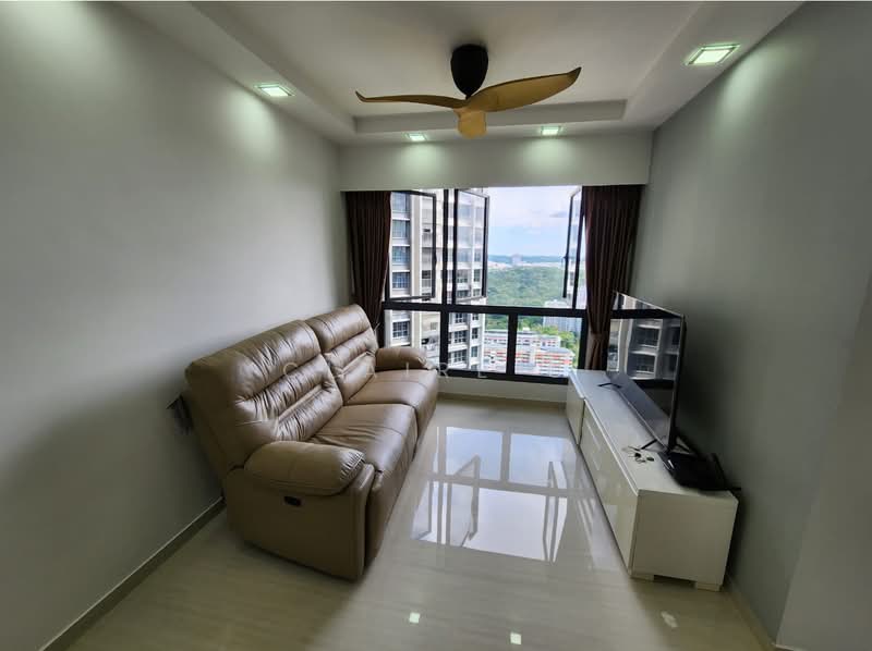 311A Clementi Avenue 4, 311A Clementi Avenue 4, 2 Bedrooms, 646 sqft, HDB Flat For Sale, by Claire C, 500114424 - Living Room - PropertyGuru.com.sg
