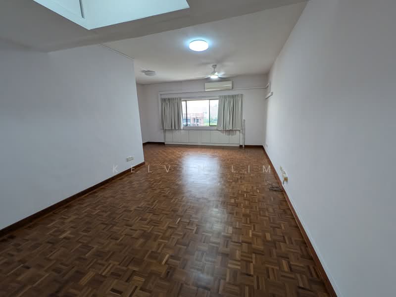 Balmoral Point, 23 Balmoral Road, 3 Bedrooms, 2,530 sqft, Apartment For Sale, by Kelvin Lim, 500114428 - Living Room - PropertyGuru.com.sg