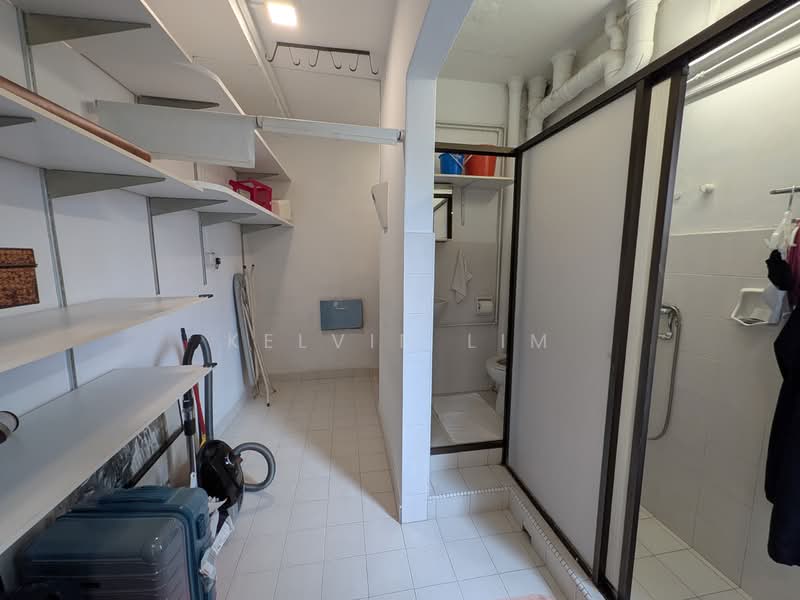 Balmoral Point, 23 Balmoral Road, 3 Bedrooms, 2,530 sqft, Apartment For Sale, by Kelvin Lim, 500114428 - Bathroom - PropertyGuru.com.sg