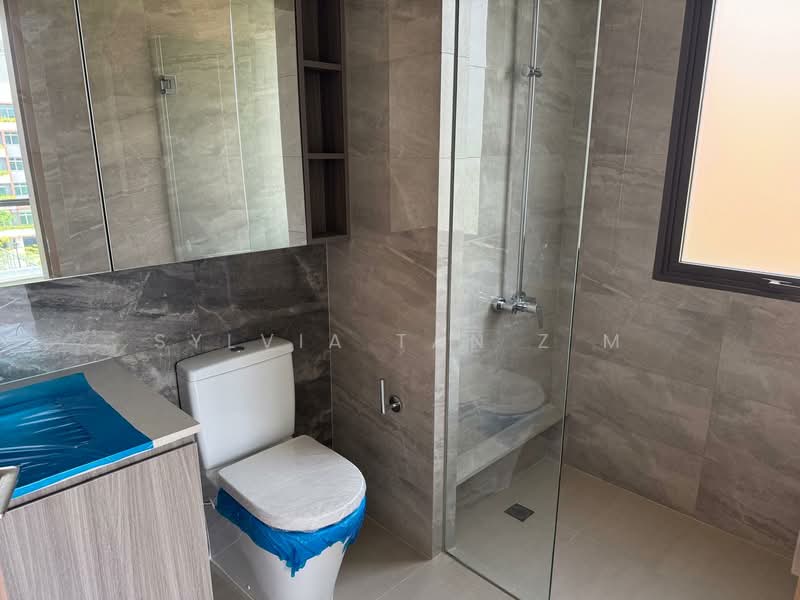 The Botany at Dairy Farm, 3 Dairy Farm Walk, 3 Bedrooms, 1,033 sqft, Condominium For Sale, by Sylvia Tan Z M, 500114433 - Bathroom - PropertyGuru.com.sg