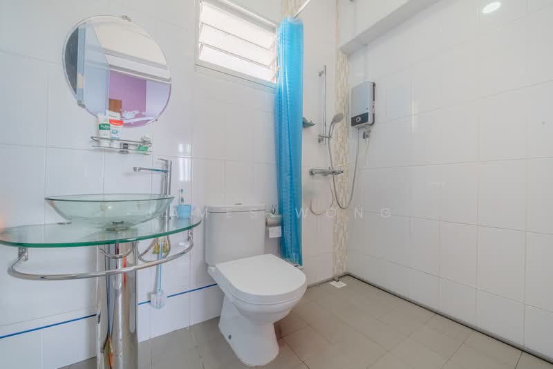 512C Yishun Street 51, 512C Yishun Street 51, 3 Bedrooms, 1,001 sqft, HDB Flat For Sale, by James Wong, 500114451 - Bathroom - PropertyGuru.com.sg