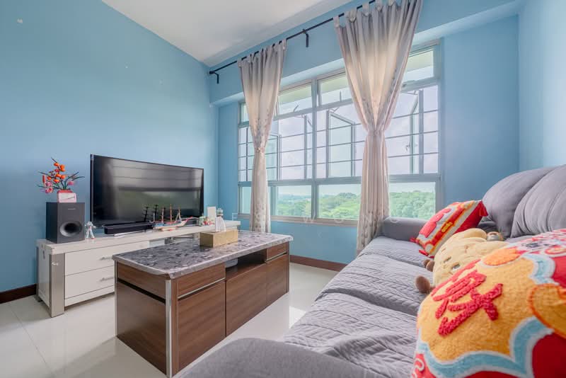 512C Yishun Street 51, 512C Yishun Street 51, 3 Bedrooms, 1,001 sqft, HDB Flat For Sale, by James Wong, 500114451 - Living Room - PropertyGuru.com.sg