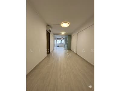 For Sale - 315 Hougang Avenue 5