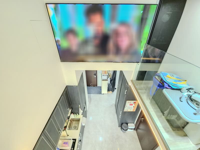 Mayfair Gardens, 10 Rifle Range Road, 2 Bedrooms, 646 sqft, Condominium For Sale, by Louis Yong, 500114461 - Interior - PropertyGuru.com.sg