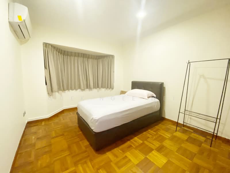 Landed at Jalan Lim Tai See, , 4 Bedrooms, 2,939 sqft, Terraced House For Rent, by Quek Ngee Wei, 500114466 - Bedroom - PropertyGuru.com.sg