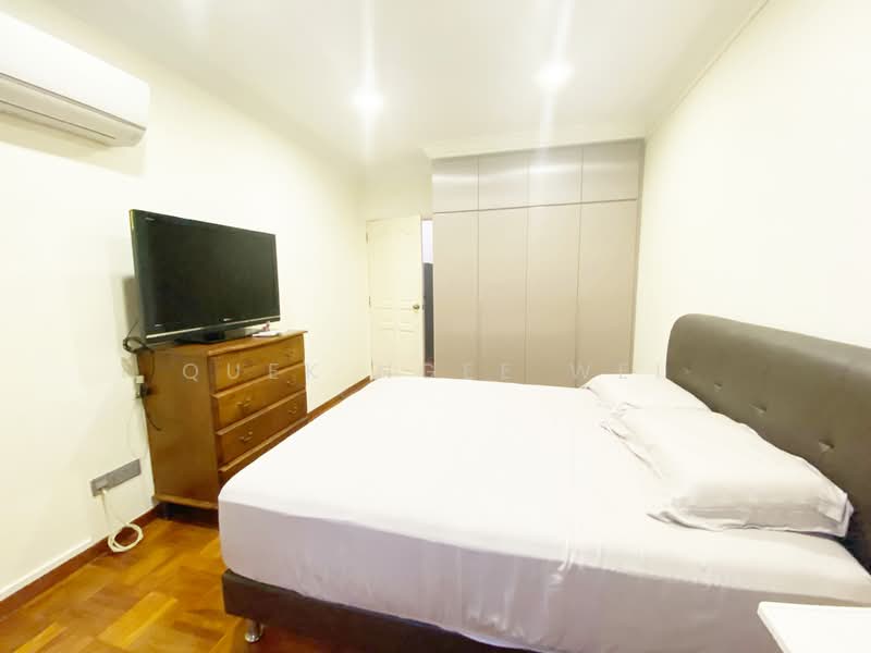 Landed at Jalan Lim Tai See, , 4 Bedrooms, 2,939 sqft, Terraced House For Rent, by Quek Ngee Wei, 500114466 - Bedroom - PropertyGuru.com.sg