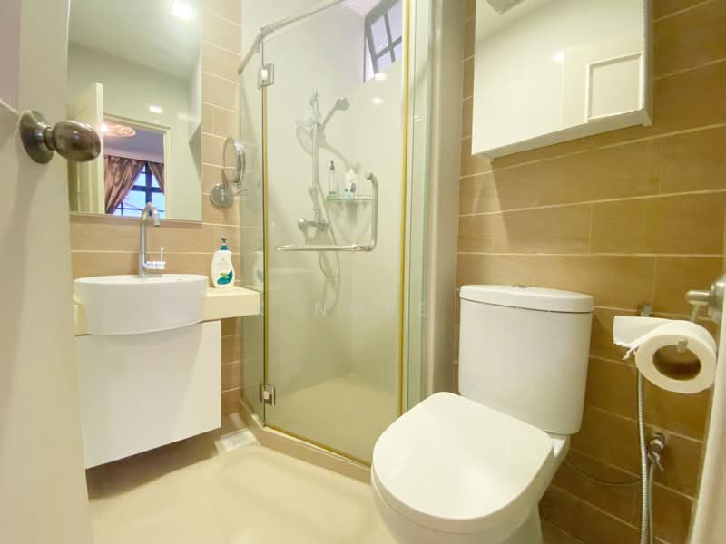 Landed at Jalan Lim Tai See, , 4 Bedrooms, 2,939 sqft, Terraced House For Rent, by Quek Ngee Wei, 500114466 - PropertyGuru.com.sg