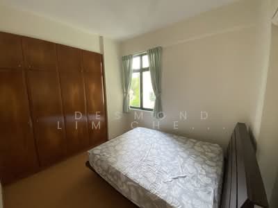 For Rent - Signature Park