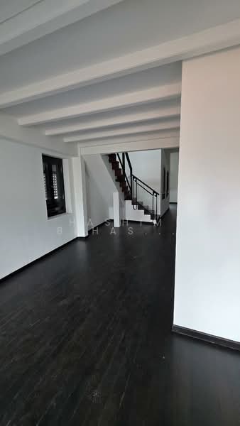 Jalan Pisang North Bridge Rd, Jalan Pisang, Beach Road / Bugis / Rochor, 1,137 sqft, Shop / Shophouse For Rent, by Hashim Bahashwan, 500114474 - Interior - CommercialGuru.com.sg