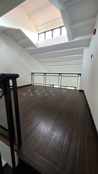Jalan Pisang North Bridge Rd, Jalan Pisang, Beach Road / Bugis / Rochor, 1,137 sqft, Shop / Shophouse For Rent, by Hashim Bahashwan, 500114474 - Interior - CommercialGuru.com.sg