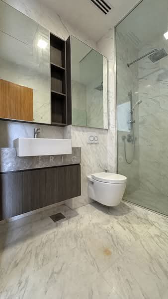 18 Woodsville, 18 Woodsville Close, 1 Bedroom, 495 sqft, Condominium For Sale, by Eric Yeo, 500114475 - Bathroom - PropertyGuru.com.sg