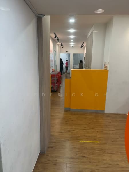 Parkway Centre, 1 Marine Parade Central, 1,874 sqft, Office For Rent, by Frederick Oh, 500114482 - Corridor - CommercialGuru.com.sg