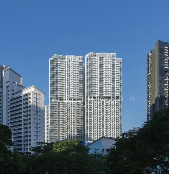 Queens Peak, 1 Dundee Road, 1 Bedroom, 441 sqft, Condominium For Sale, by Carrie Chin, 500114483 - Exterior - PropertyGuru.com.sg