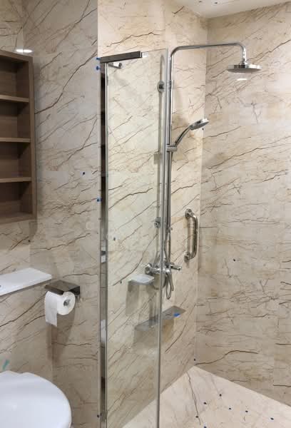 Queens Peak, 1 Dundee Road, 1 Bedroom, 441 sqft, Condominium For Sale, by Carrie Chin, 500114483 - Bathroom - PropertyGuru.com.sg