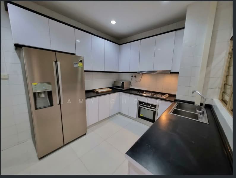 Walk to Great World City Mrt, , 4 Bedrooms, 2,980 sqft, Condominium For Rent, by Amy Chong, 500114484 - Kitchen - PropertyGuru.com.sg