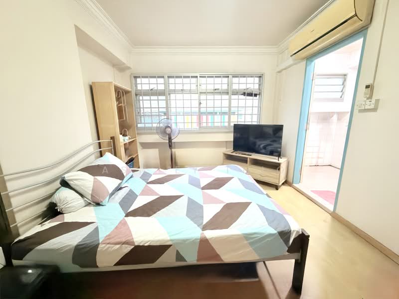 345 Tampines Street 33, 345 Tampines Street 33, 3 Bedrooms, 1,140 sqft, HDB Flat For Sale, by Ashley Thio, 500114495 - Bedroom - PropertyGuru.com.sg