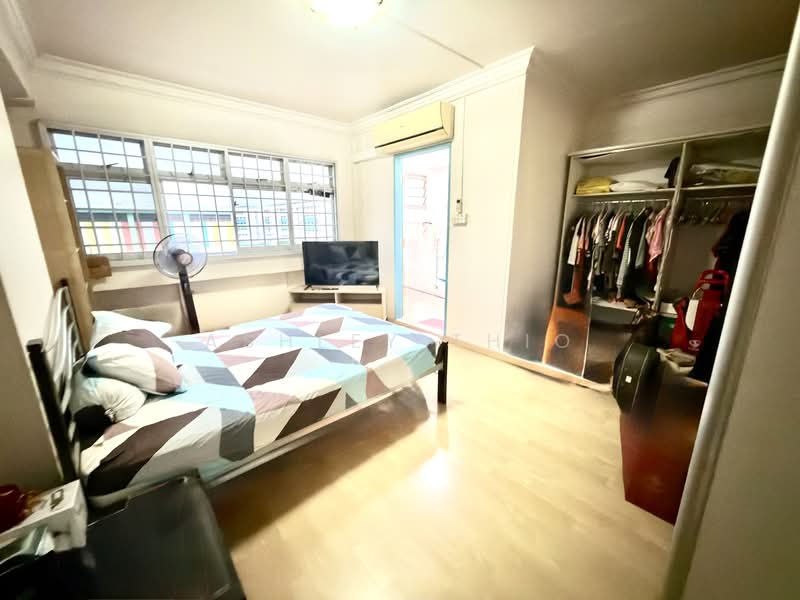 345 Tampines Street 33, 345 Tampines Street 33, 3 Bedrooms, 1,140 sqft, HDB Flat For Sale, by Ashley Thio, 500114495 - Bedroom - PropertyGuru.com.sg