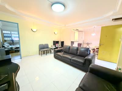 For Sale - 345 Tampines Street 33