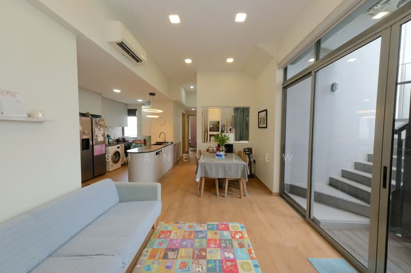 The Skywoods, 9 Dairy Farm Heights, 3 Bedrooms, 1,163 sqft, Condominium For Sale, by Shanel Liew, 500114497 - Living Room - PropertyGuru.com.sg