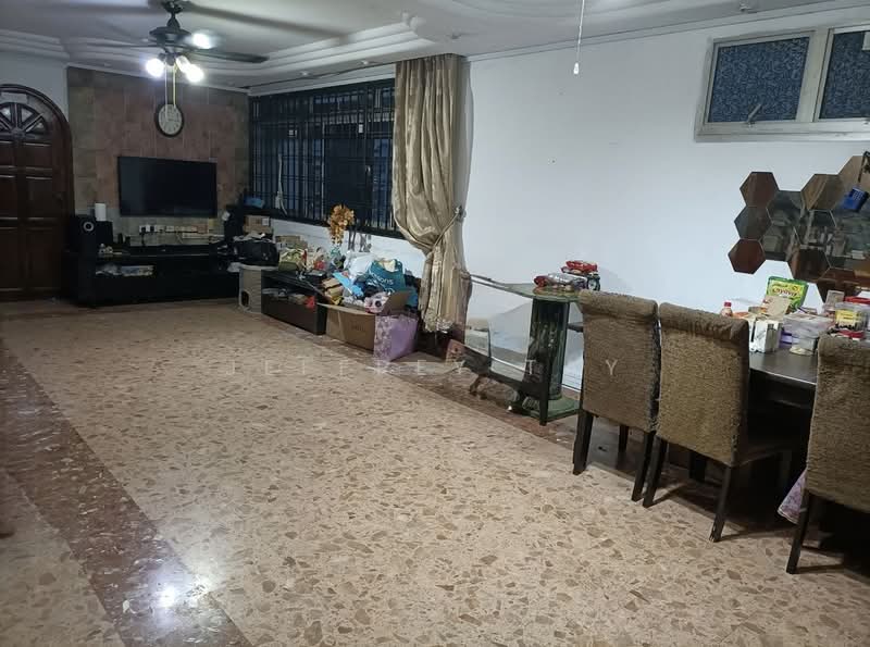 733 Jurong West Street 73, 733 Jurong West Street 73, 4 Bedrooms, 1,453 sqft, HDB Flat For Sale, by Jeffrey Tay, 500114501 - Living Room - PropertyGuru.com.sg