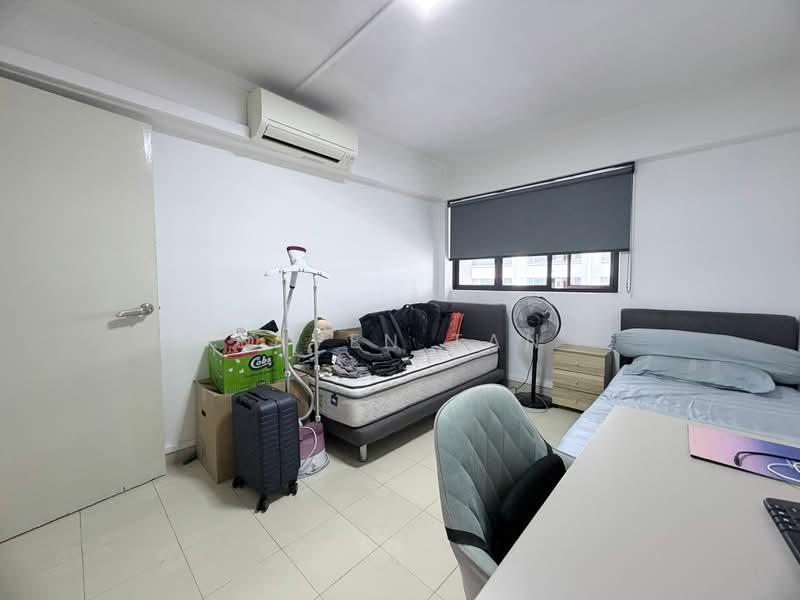 224 Jurong East Street 21, 224 Jurong East Street 21, 3 Bedrooms, 979 sqft, HDB Flat For Sale, by Baven Tan, 500114515 - Bedroom - PropertyGuru.com.sg