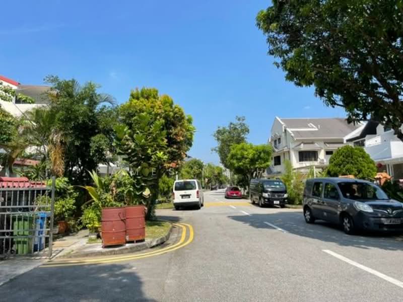 Comfort Garden, 1 Hong San Walk, 6 Bedrooms, 5,000 sqft, Semi-Detached House For Rent, by James Ng H H, 500114521 - Exterior - PropertyGuru.com.sg