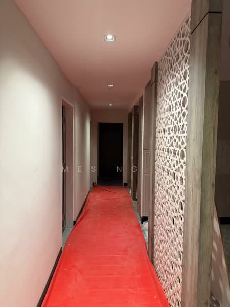 Comfort Garden, 1 Hong San Walk, 6 Bedrooms, 5,000 sqft, Semi-Detached House For Rent, by James Ng H H, 500114521 - Corridor - PropertyGuru.com.sg