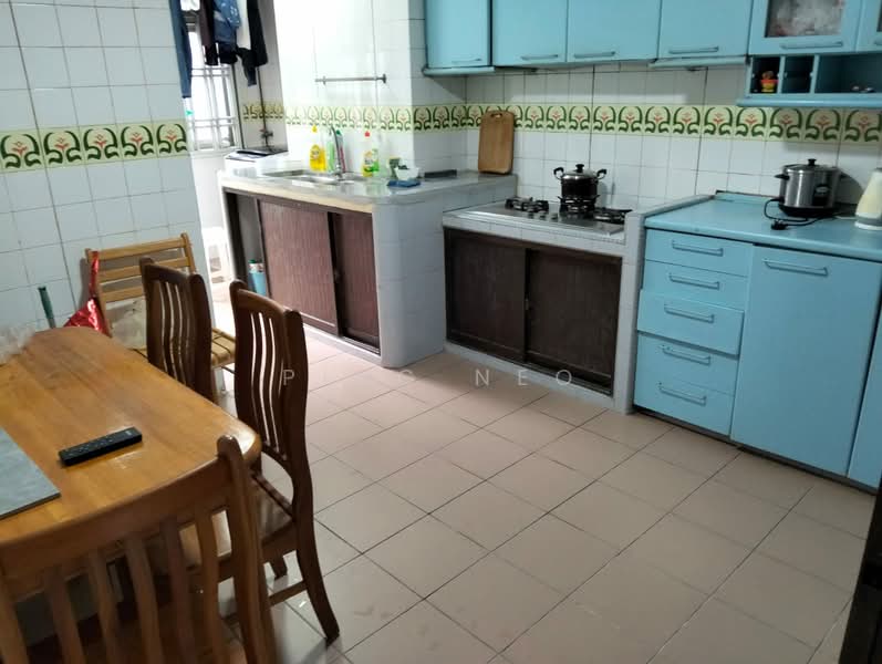 729 Jurong West Avenue 5, 729 Jurong West Avenue 5, Room Rental, 180 sqft, HDB Flat For Rent, by Ping Neo, 500114528 - Kitchen - PropertyGuru.com.sg