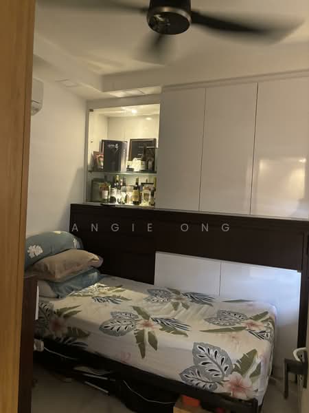 585 Pasir Ris Street 53, 585 Pasir Ris Street 53, 4 Bedrooms, 1,571 sqft, HDB Flat For Sale, by Angie Ong, 500114529 - Granny Bedroom - PropertyGuru.com.sg