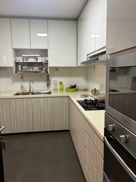 585 Pasir Ris Street 53, 585 Pasir Ris Street 53, 4 Bedrooms, 1,571 sqft, HDB Flat For Sale, by Angie Ong, 500114529 - Kitchen - PropertyGuru.com.sg