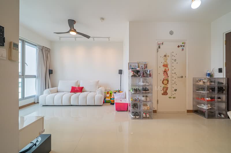 105A Bidadari Park Drive, 105A Bidadari Park Drive, 3 Bedrooms, 1,012 sqft, HDB Flat For Sale, by Darren Lim, 500114531 - Living Room - PropertyGuru.com.sg